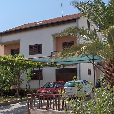 Rooms & Apartments Blue Beach Водице Экстерьер фото