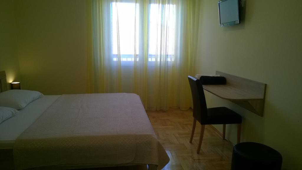 Rooms & Apartments Blue Beach Водице Номер фото